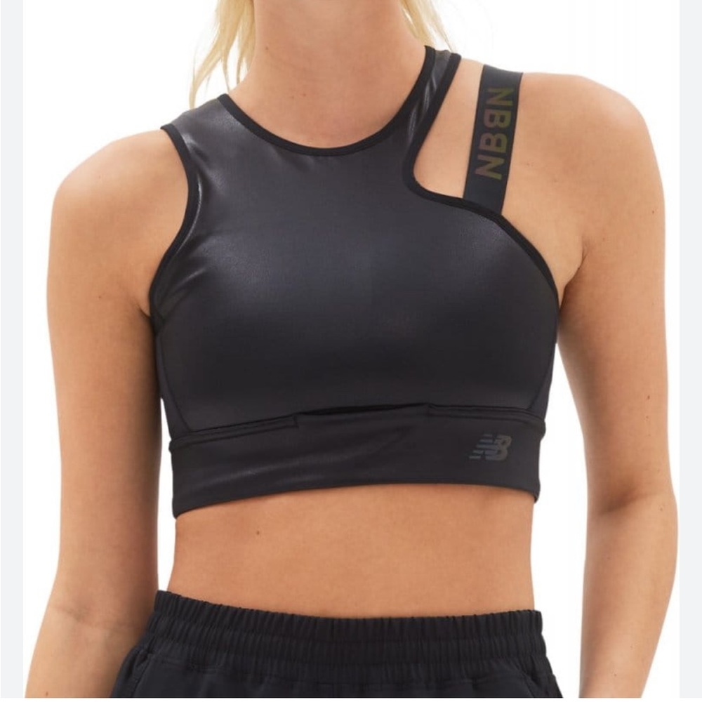New Balance Q Speed Shape Shield sports bra shiny black size small